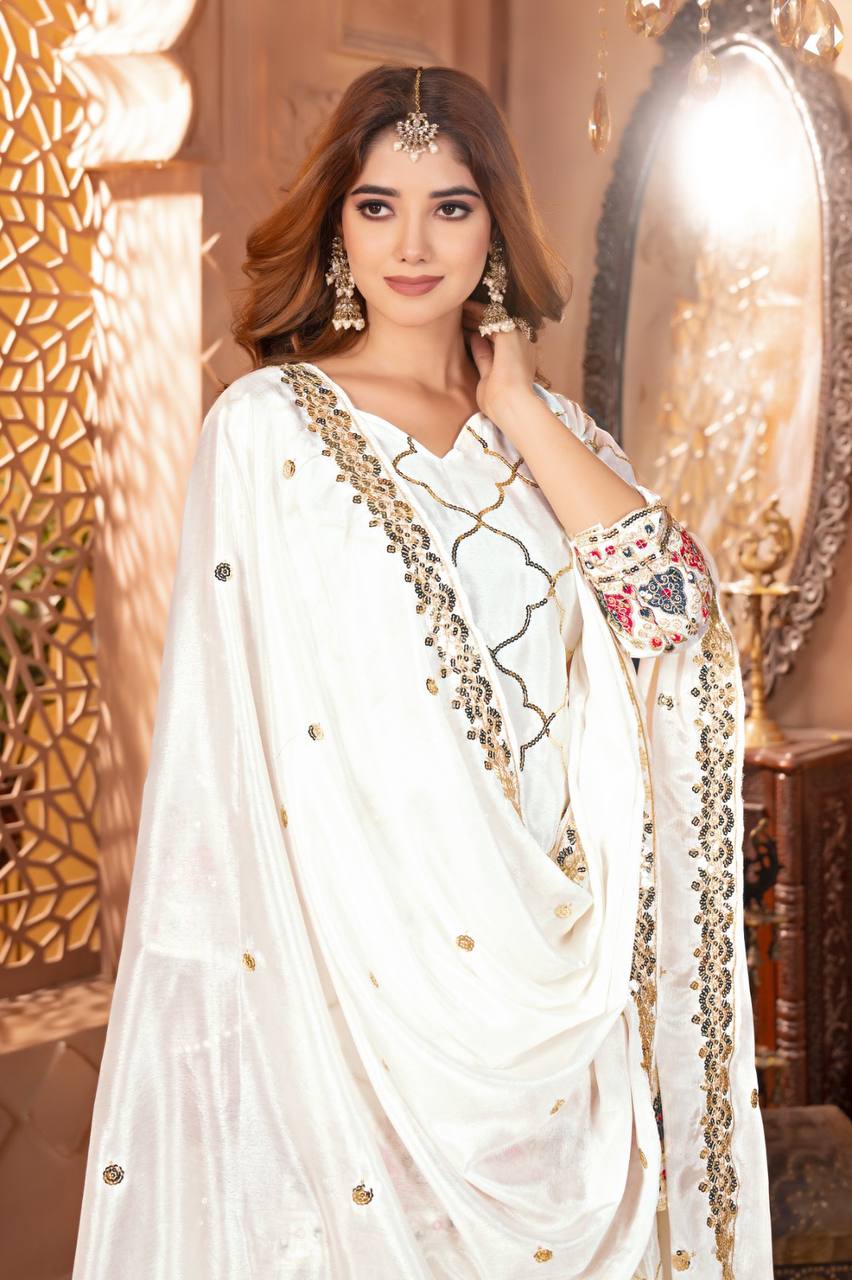 Bridal Sophistication: The Ivory Lattice Ceremonial Gharara